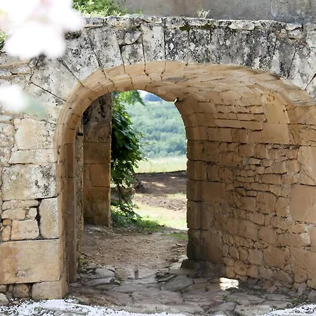 Charming Mas With Medieval Church Views * Sainte-Croix-de-Beaumont